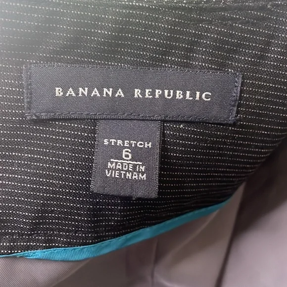 Banana Republic Women's Wool + Elastane Pin Stripe Pencil Skirt Black Size 6 - Picture 5 of 7